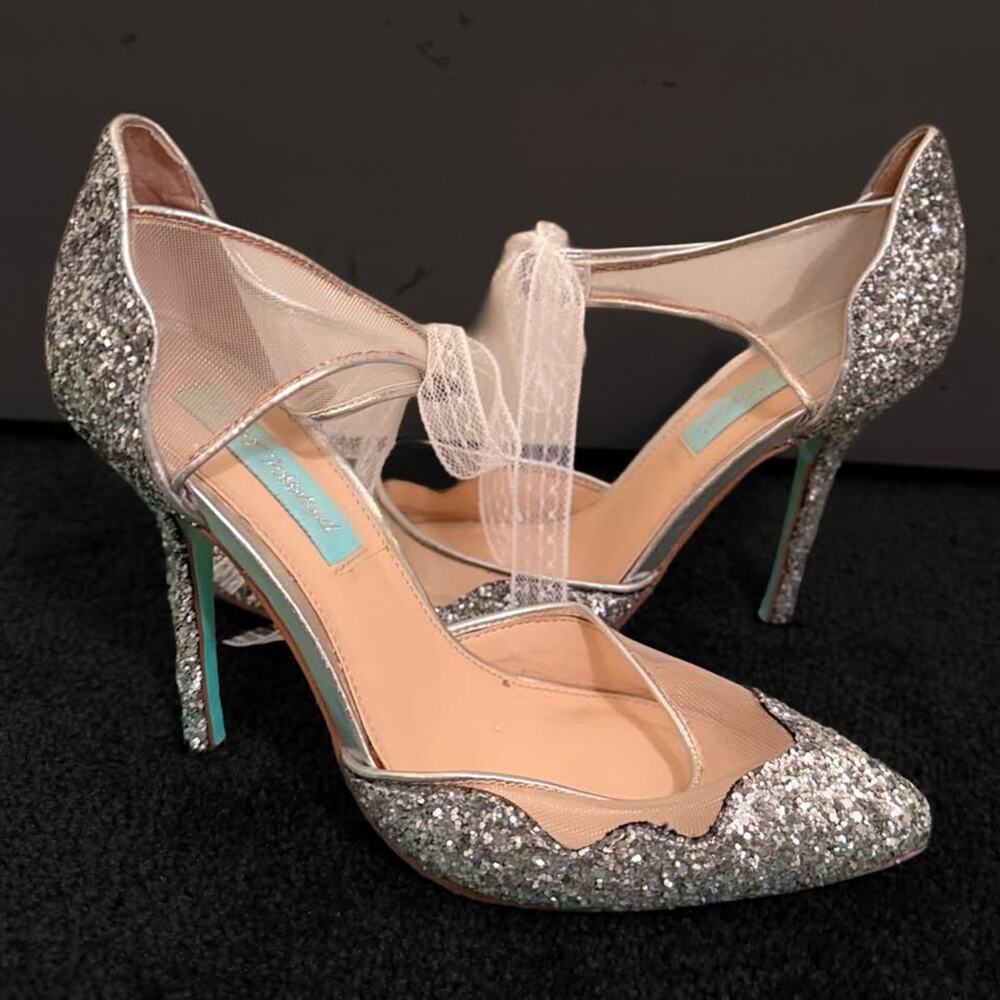 Betsey Johnson Blue Silver Glitter Mesh Pointed Toe Heels Womens Size 7.5